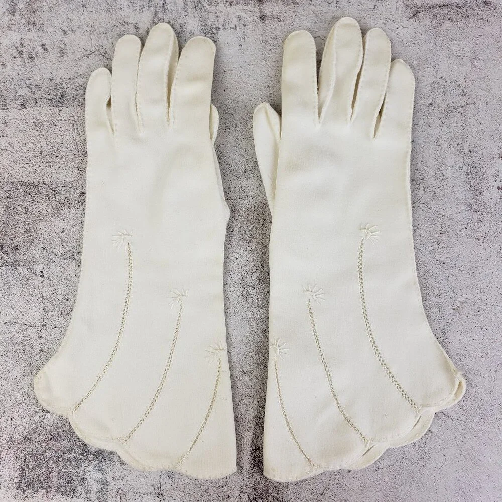 Vintage Shalimar White Gloves 50s 60s size 7